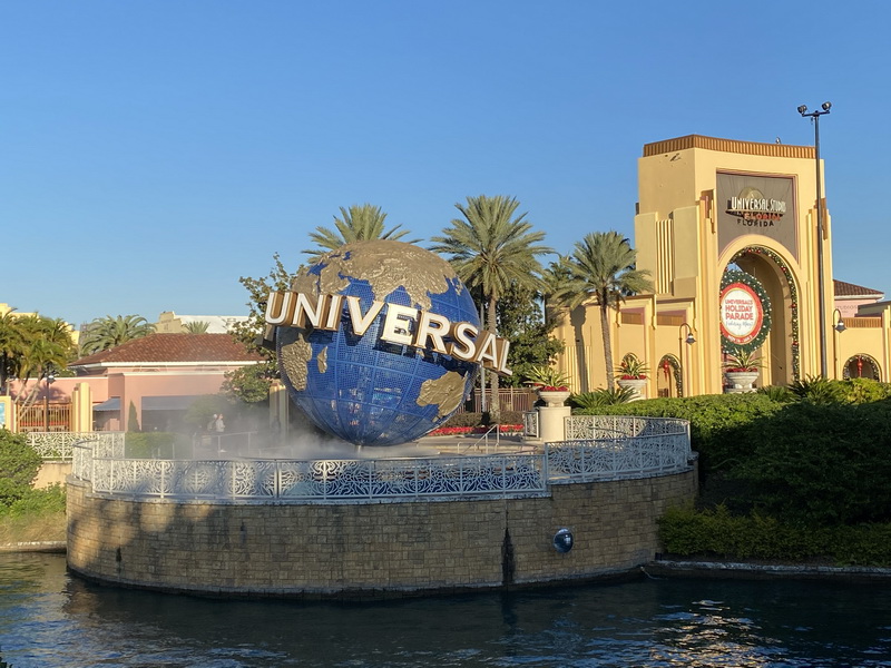 Four Things to Know Before Doing Both Universal Orlando Resort Parks in One  Day