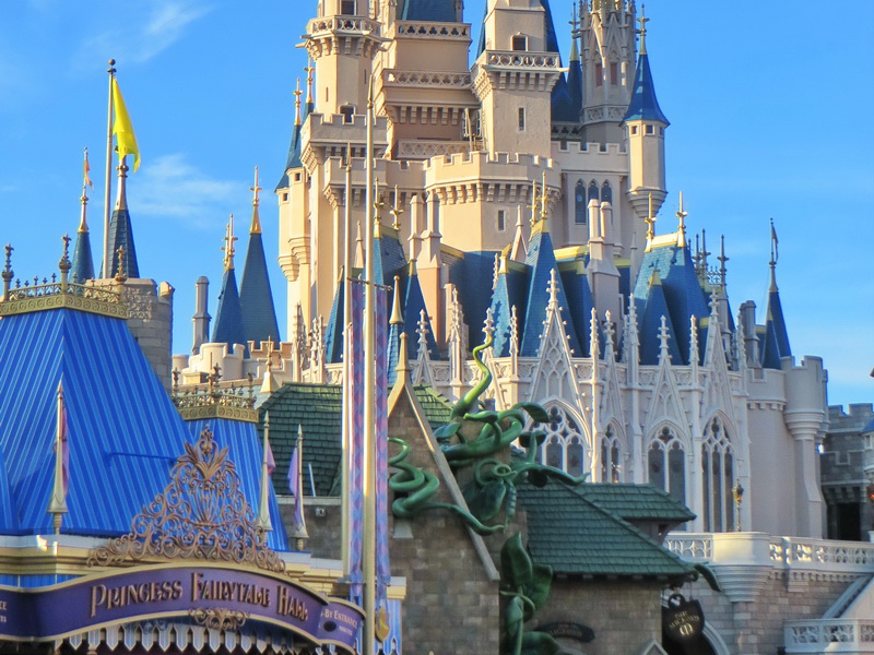 Disney World fun fact: that's Cinderella's castle in Magic Kingdom
