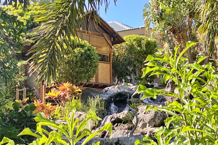 Fairmont Orchid Spa Without Walls